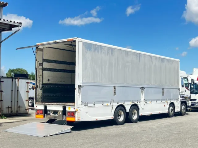 いすゞ ギガ PKG-CYJ77W8Aの写真4