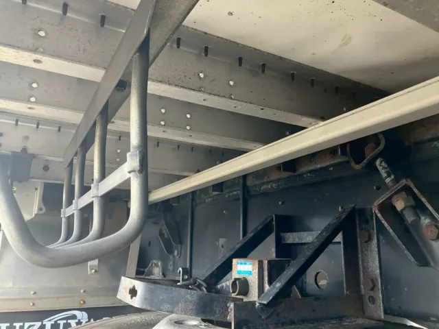 シャーシとネタの状態です。|いすゞ ギガ PKG-CYJ77W8Aの写真7