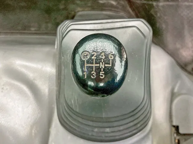 日野 デュトロ 2KG-XZU700M(2WD)の写真36