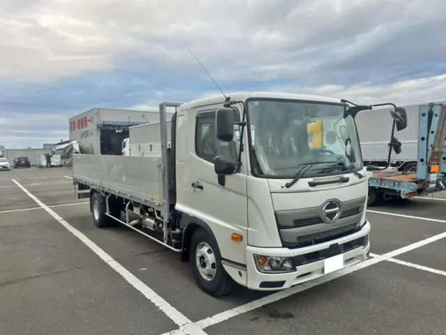 日野 レンジャー 2PG-FD2ABA(2WD)の写真2