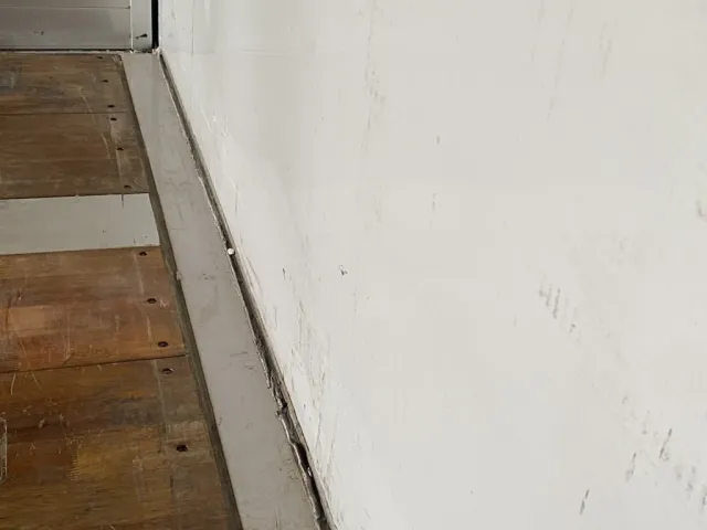 鳥居前立板少しはらんでいます|トレクス  PFB34118の写真15