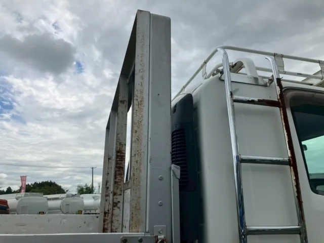 いすゞ フォワード 2RG-FRR90S2(2WD)の写真29