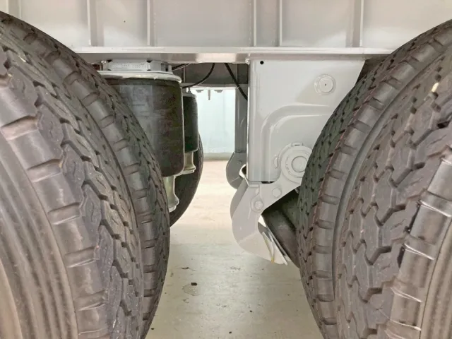 エアサスです。|東邦  TF36H2C3改の写真5