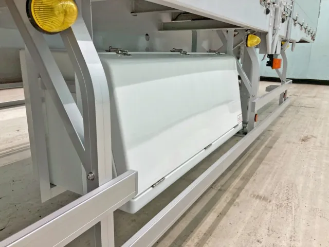 運転席側に工具箱が付いています。|東邦  TF36H2C3改の写真19