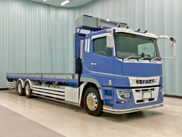 ホイールはアルミ製です。|三菱 スーパーグレート 2PG-FV74HZの写真2