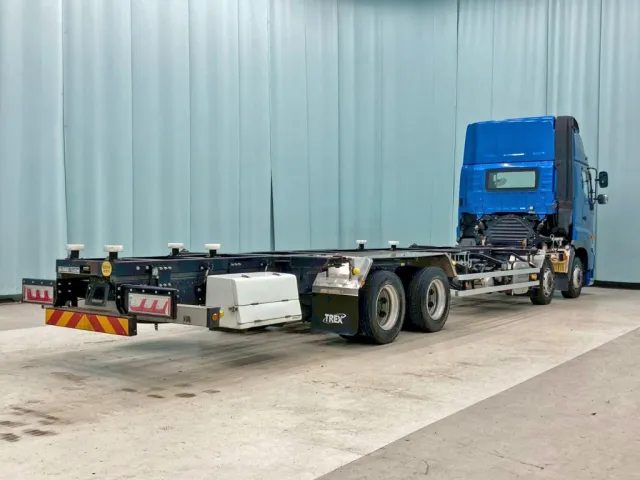 日野 プロフィア 2DG-FW1AHJの写真4