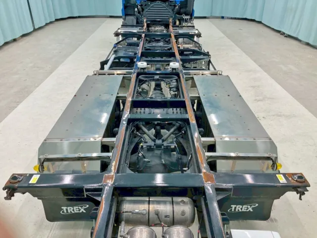 海上用20フィートコンテナを積載できます。|日野 プロフィア 2DG-FW1AHJの写真11