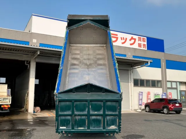 いすゞ フォワード QKG-FVZ34U2の写真7