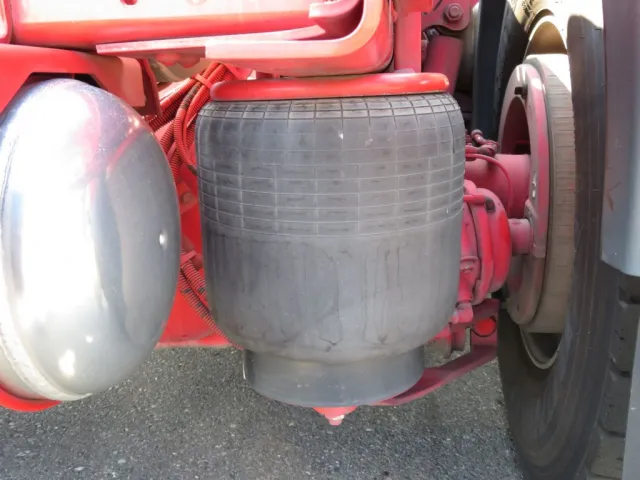 エアサスです。|日野 プロフィア 2DG-SH1EDGGの写真9