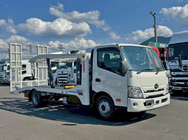 日野 デュトロ 2KG-XZU720M(2WD)の写真2