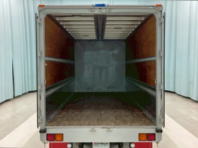 いすゞ フォワード 2RG-FRR90T2(2WD)の写真10