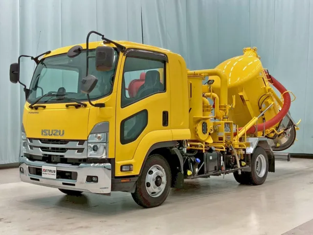 いすゞ フォワード 2RG-FRR90S2(2WD)の写真1