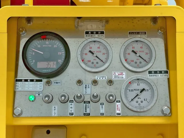 メーター類です。|いすゞ フォワード 2RG-FRR90S2(2WD)の写真22