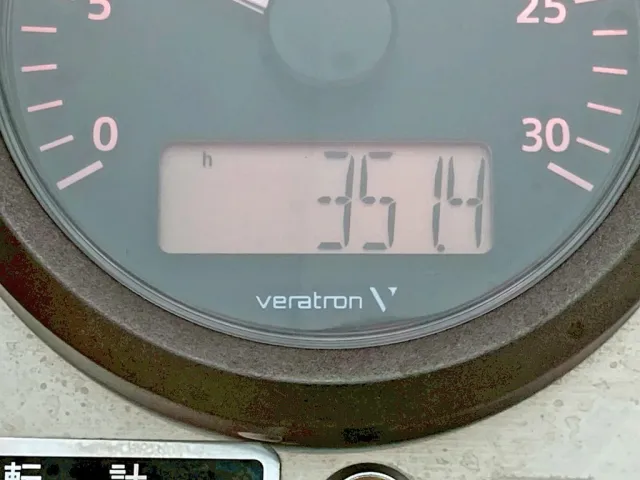 アワメーターです。|いすゞ フォワード 2RG-FRR90S2(2WD)の写真23