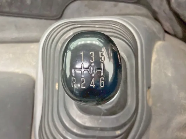 いすゞ フォワード TKG-FRR90S2(2WD)の写真27