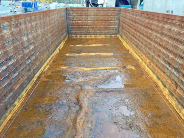 ボディー前方から後方を見た状態です。|UDトラックス クオン PKG-CW4ZLの写真40