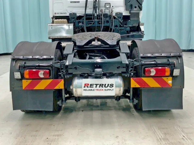 リヤ周りの状態です。|UDトラックス クオン 2PG-GK5AABの写真18