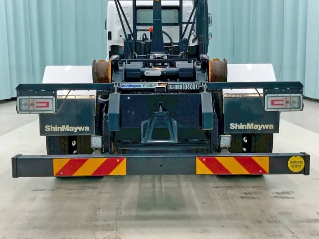 リヤ周りの状態です。|日野 プロフィア 2DG-FS1AJEの写真12