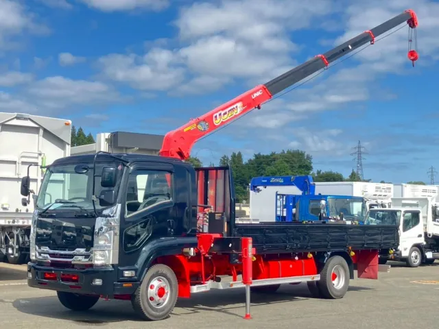 いすゞ フォワード TKG-FRR90S2(2WD)の写真1