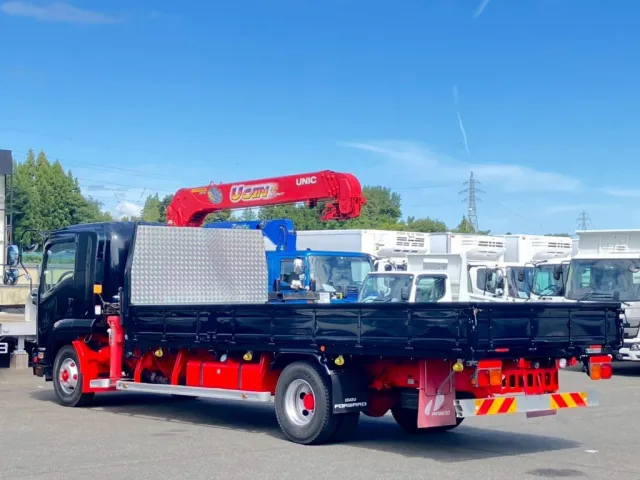 いすゞ フォワード TKG-FRR90S2(2WD)の写真3