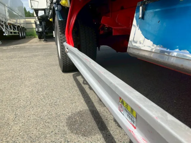 いすゞ フォワード TKG-FRR90S2(2WD)の写真21