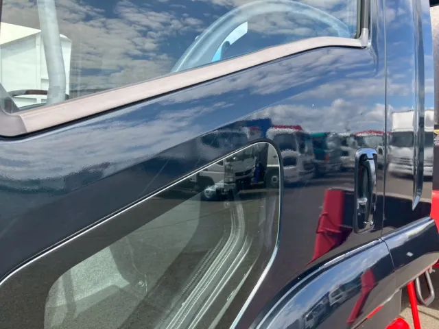 いすゞ フォワード TKG-FRR90S2(2WD)の写真25