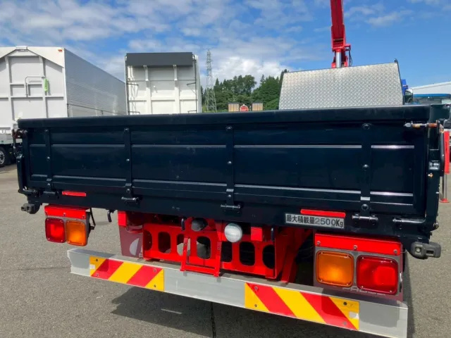 いすゞ フォワード TKG-FRR90S2(2WD)の写真33