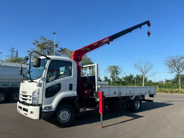 いすゞ フォワード 2PG-FRR90S1(2WD)の写真1