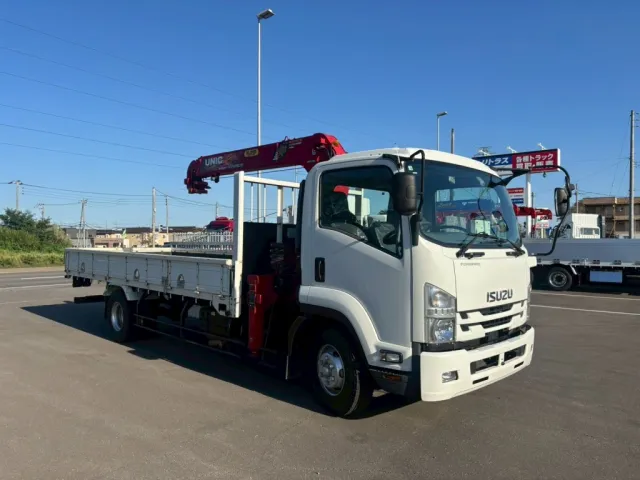 いすゞ フォワード 2PG-FRR90S1(2WD)の写真2