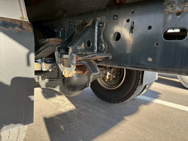 リーフサスです。|いすゞ フォワード 2PG-FRR90S1(2WD)の写真5