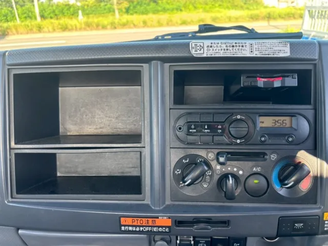 いすゞ フォワード 2PG-FRR90S1(2WD)の写真32