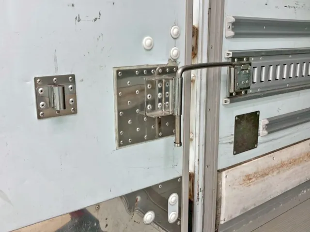 助手席側ストッパーの状態です。|日野 レンジャー 2KG-FC2ABG(2WD)の写真11