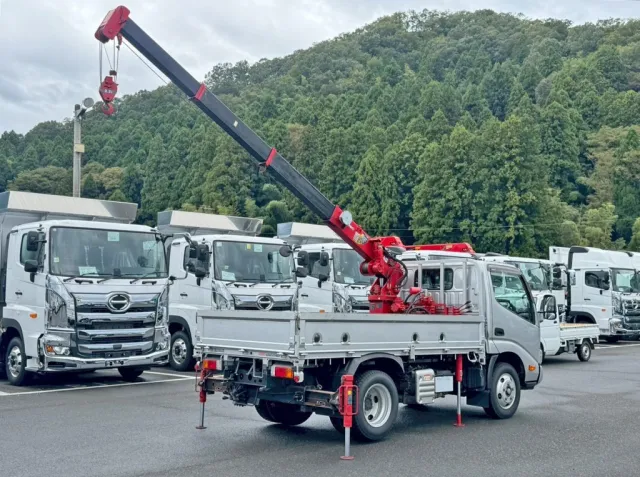 日野 デュトロ 2RG-XZU605M(2WD)の写真4