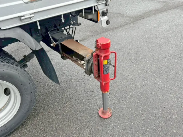 リヤアウトリガー作業時の状態です。|日野 デュトロ 2RG-XZU605M(2WD)の写真18