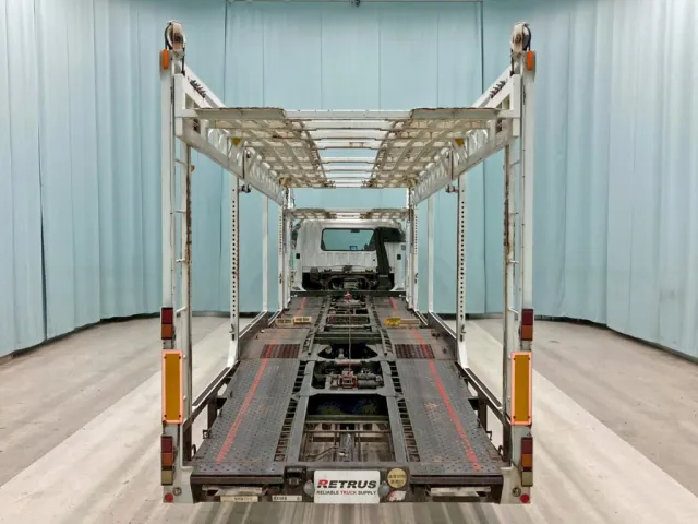 2Fフロアーを上限まで上げた状態です。|三菱 ファイター LDG-FQ62Fの写真9