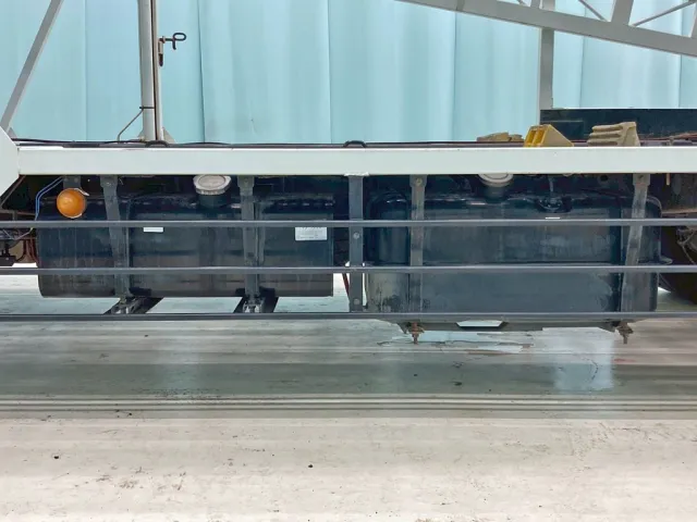 燃料タンクは150Lと200Lが付いています。|三菱 ファイター LDG-FQ62Fの写真35