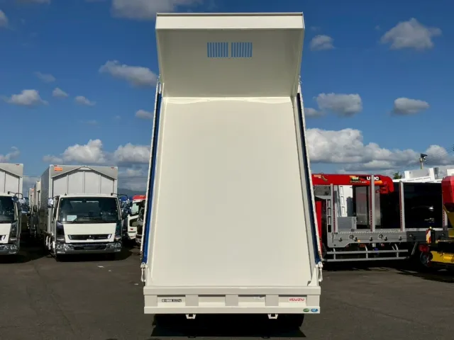 いすゞ フォワード 2RG-FRR90S1(2WD)の写真7