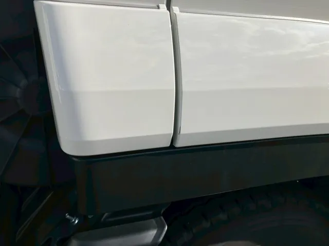 いすゞ フォワード 2RG-FRR90S1(2WD)の写真12