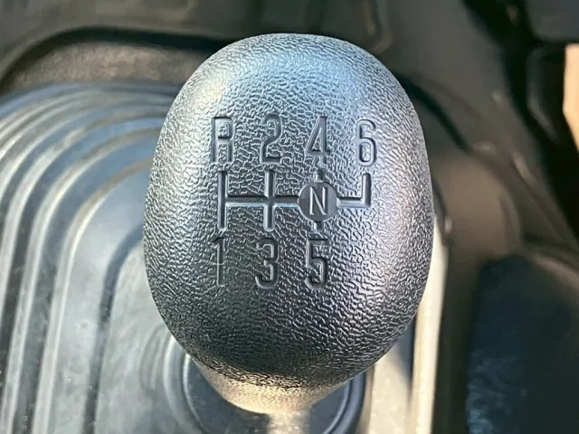 いすゞ フォワード 2RG-FRR90S1(2WD)の写真15