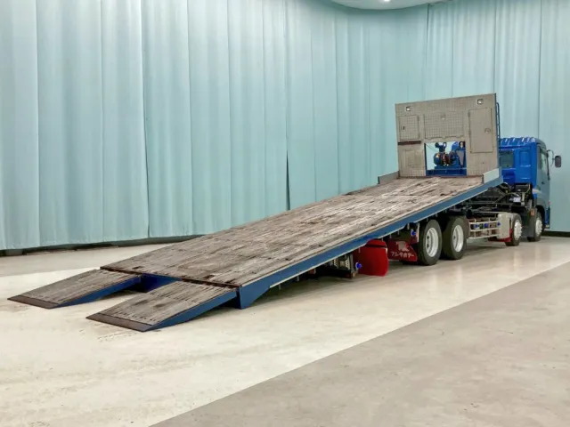 UDトラックス クオン QKG-CG5ZLの写真4