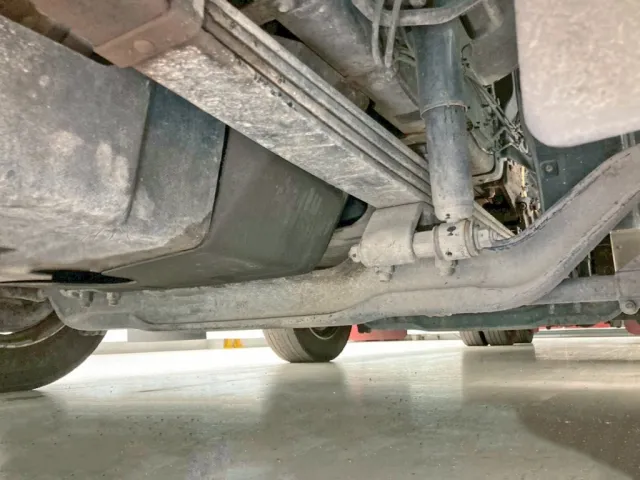 下回りの状態です。(前方)|UDトラックス クオン QKG-CG5ZLの写真33