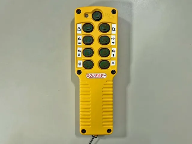 自動歩み・ボディースライド・アウトリガーのラジコンです。|UDトラックス クオン QKG-CG5ZLの写真48