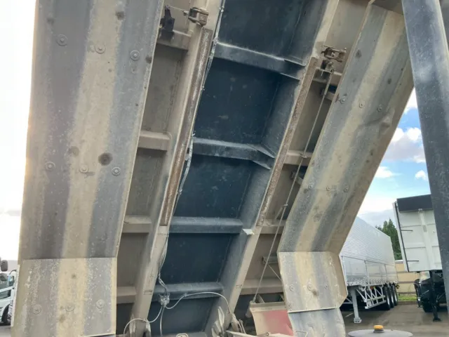 三菱 スーパーグレート 2PG-FV70HYの写真10