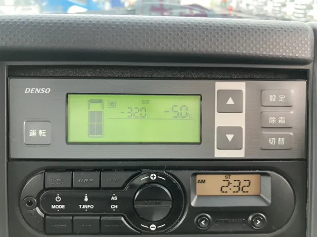 冷凍機は、-32℃設定(低温仕様) 29℃スタート 2Hで-5.0℃確認済みです。|いすゞ フォワード 2PG-FRR90S1(2WD)の写真29