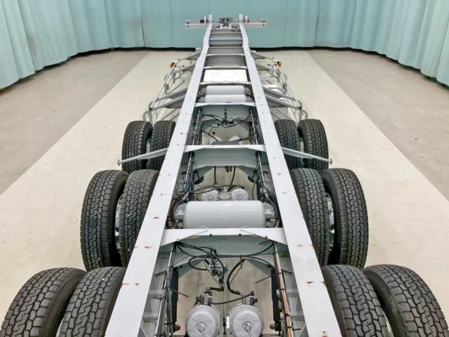 左右メインフレーム上部にキズがあります。|トレクス  CTB34004改の写真10