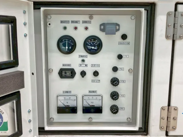 各種メーター類です。|トレクス  CTB34004改の写真22