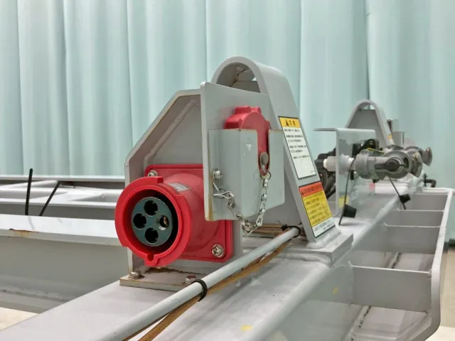 運転席側のコネクターの状態です。|トレクス  CTB34004改の写真30