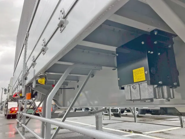 シャーシとネタの状態です。(横ネタは鉄製です)|トレクス  PFB34118の写真6