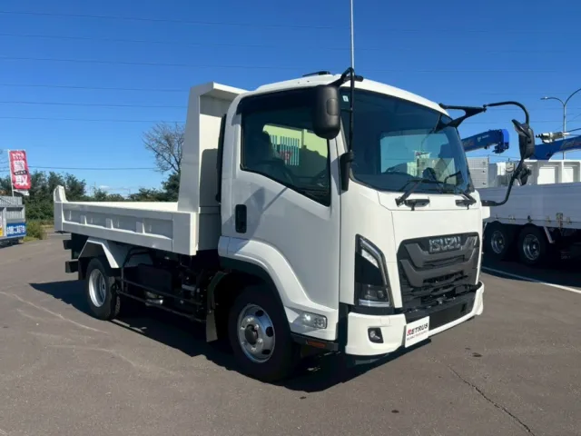 いすゞ フォワード 2RG-FRR90S3(2WD)の写真2