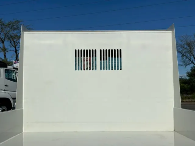 いすゞ フォワード 2RG-FRR90S3(2WD)の写真11